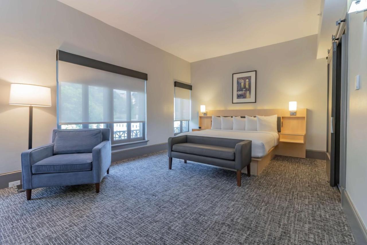 The Waters Hot Springs, Tapestry Collection By Hilton Hotel Luaran gambar